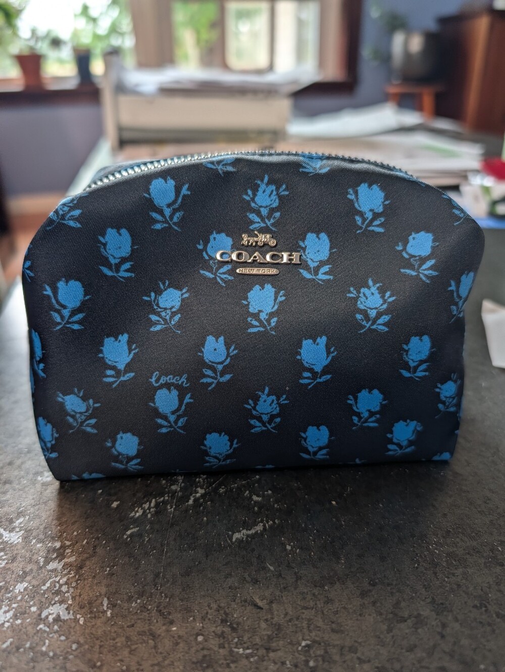 Coach Small Boxy Cosmetic Case in Midnight Navy Badland Floral Blue